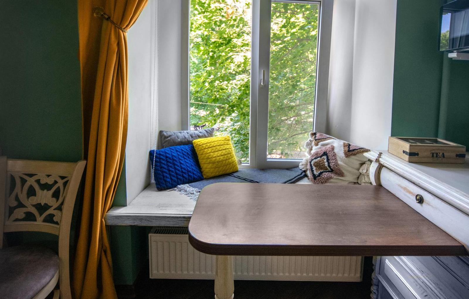 Apart Hotel Michelle Odessa Buitenkant foto